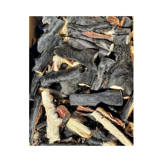 LOKIO Natūralus skanėstas šunims galvijų oda su kailiu, 100 g