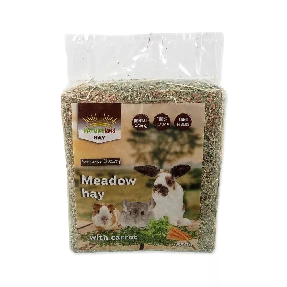 Nature Land šienas su morkomis, 650 g